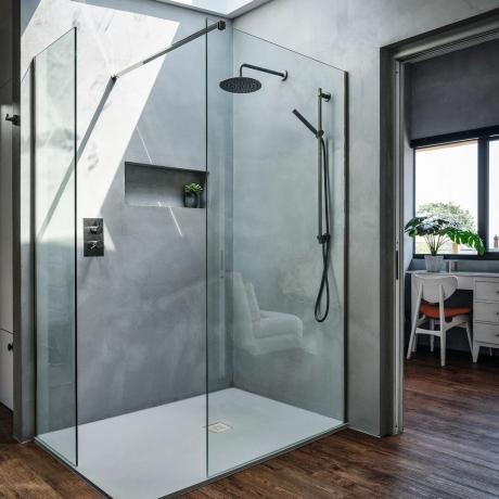 duschkabin i modernt badrum