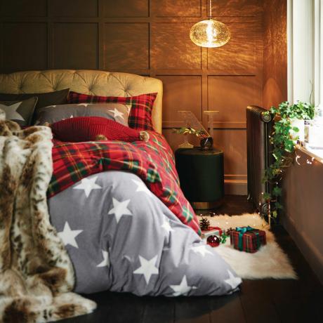 Najboljši božični kompleti posteljnine za stilno odštevanje spanja