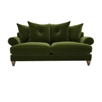 „Lounge Co. Bronwyn“ sofa kainavo 1 995 GBP, dabar „Furniture Village“ – 1 495 GBP