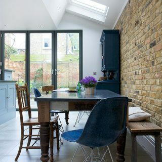 Matsal med synlig tegelvägg | Idéer för att dekorera matsalen | Vackra kök | Housetohome.co.uk