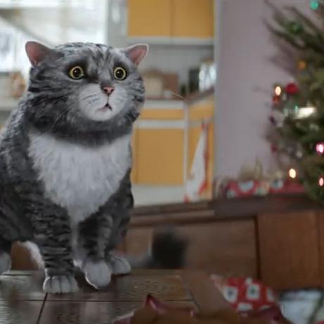 Noskatieties Sainsbury Ziemassvētku reklāmu, kurā piedalās kaķis Mogs