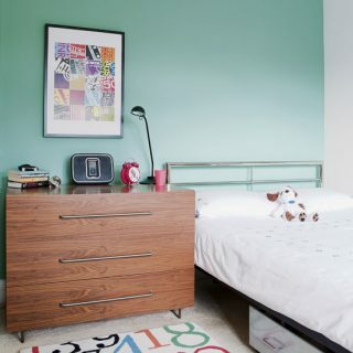 Vihreä pojan makuuhuone | Makuuhuoneet | Suunnitteluideoita | Kuva | Kotitalo