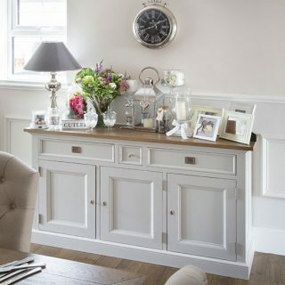 Crème eetkamer dressoir | Eetkamer inrichten | Ideaal huis | Housetohome.co.uk