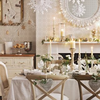 Vitt och silver matsal | Juldekorationer | Perfekt hem | Housetohome.co.uk