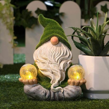 Enfeites de jardim de gnomos de ioga flocados ao ar livre com luz solar, estátua de gnomo zen meditando ao ar livre com bolas de vidro crepitantes