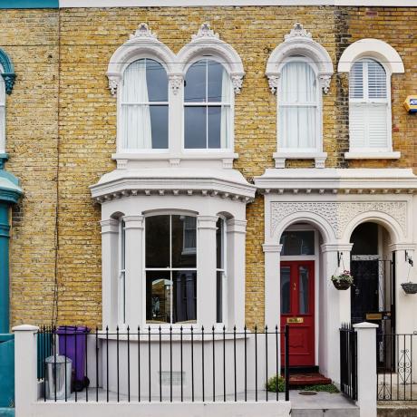 लंदन में एक विक्टोरियन घर का बाहरी भाग