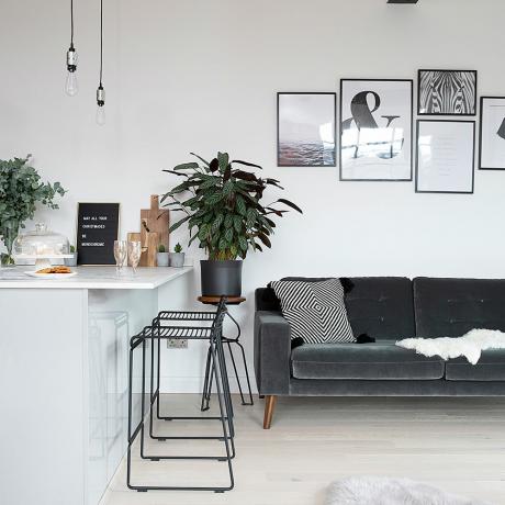 Nézze meg ezt a skandi-minimalista raktár-lakást Manchesterben