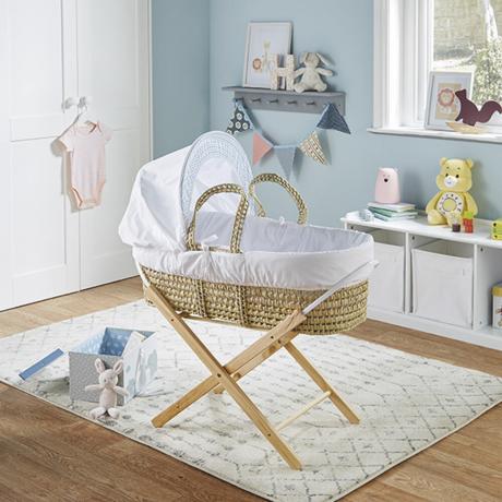 Aldi baby event moses basket with stand