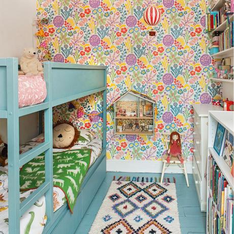 camera per bambini con letti a castello