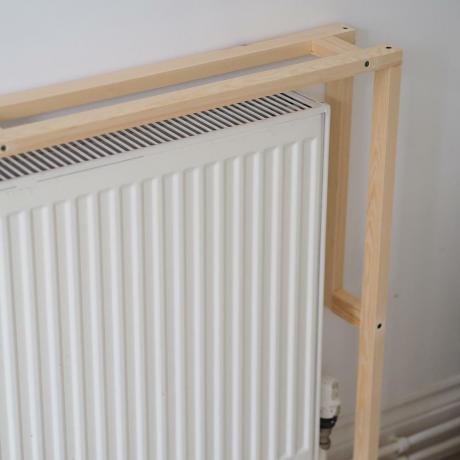 Instagrammer deler pre-cut paneler hack for å lage DIY radiatordeksel