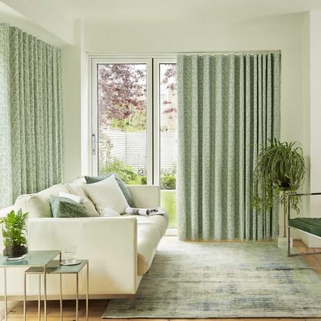 Så här rengör du gardiner: enkla sätt att fräscha upp dina gardiner