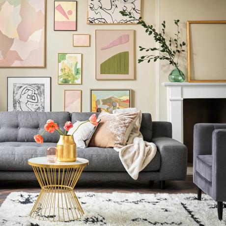 Para ahli berbagi tips terbaik untuk mendapatkan ukuran sofa yang benar
