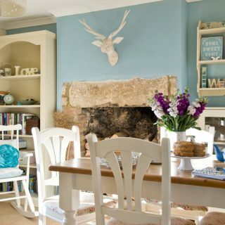 Sufragerie albastră cu ouă de rață | Idei de decorare a țării | 25 de case frumoase | Gospodărie