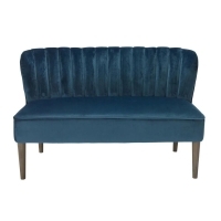 So'Home Upholstered Velvet Glamourous Sofa ، 399 جنيهًا إسترلينيًا في La Redoute