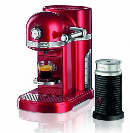 best-pod-coffee-machines-7-KA-Artisan-MACHINES_B2C_ARTISAN_KITCHENAID_KITCHENAIDBUNDLE_CANDYAPPLERED_110520141521.jpg