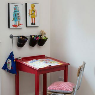 Meja belajar anak bergaya vintage | dekorasi | Gaya di Rumah | Housetohome.co.uk