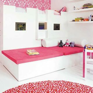 Kuuma vaaleanpunainen lasten makuuhuone | Makuuhuoneen huonekalut | Sisustusideoita | Kuva | Kotitalo