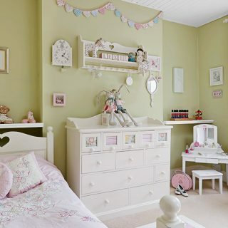Αρκετά πράσινο και ροζ παιδικό δωμάτιο | Διακόσμηση κρεβατοκάμαρας παιδικού δωματίου | 25 όμορφα σπίτια | Housetohome.co.uk