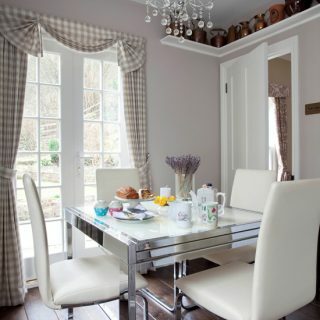 Modern traditionell grå matsal | Traditionella designidéer | 25 vackra hem | Bostadshus