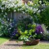 Idee per bordi del giardino per dare ai giardini il tocco finale perfetto