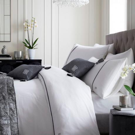 Die extravagante Designerin Laurence Llewelyn-Bowen bringt neue Bettwäsche auf den Markt