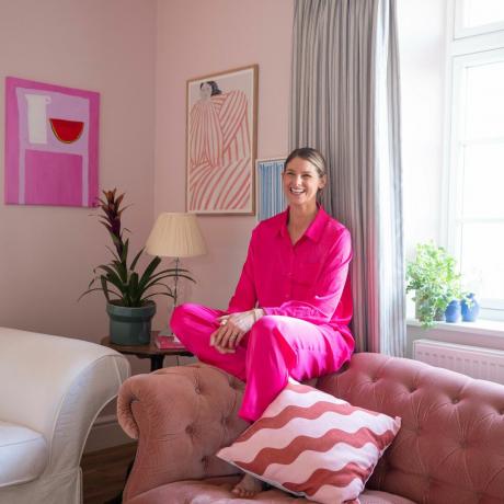 Tash Bradley van Lick Paints in haar gehuurde huis