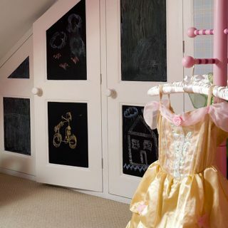Flickas sovrum med svarta garderober | Barnrum dekorera | Stil hemma | Housetohome.co.uk