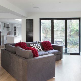 Witte moderne open woonkamer | Woonkamer inrichten | Stijl thuis | Housetohome.co.uk
