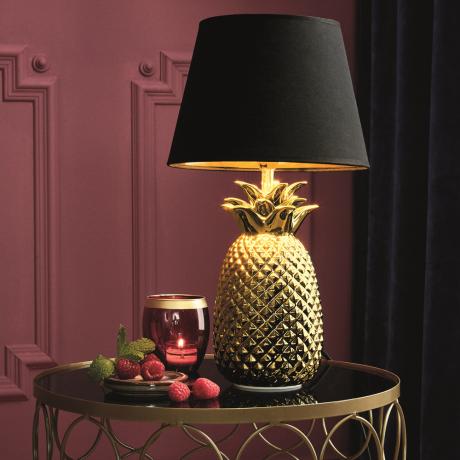 ананасова лампа в Lidl