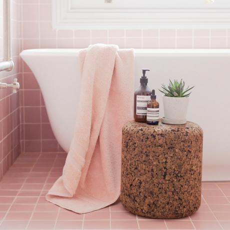 Χιλιετή ροζ ανανέωση μπάνιου - Βικτωριανό μπάνιο - Ροζ μπάνιο