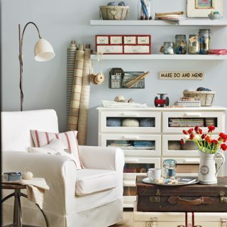 Bladoniebieskie i kremowe biuro rzemieślnicze | Dekoracja biur | Idealny dom | Housetohome.co.uk