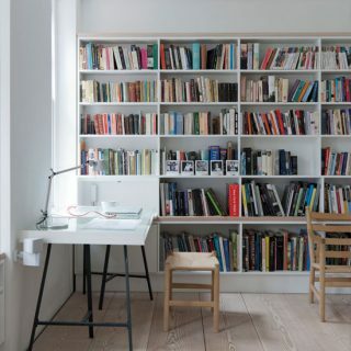 Otthoni iroda könyvespolccal | Otthoni irodai ötletek | Házi iroda | Livingetc | KÉP | Housetohome.co.uk