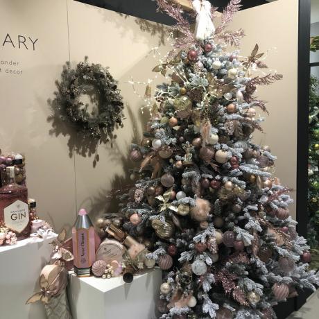 John Lewis Christmas Shop albero di Natale color argento e rosa fard con palline e decorazioni ghirlanda